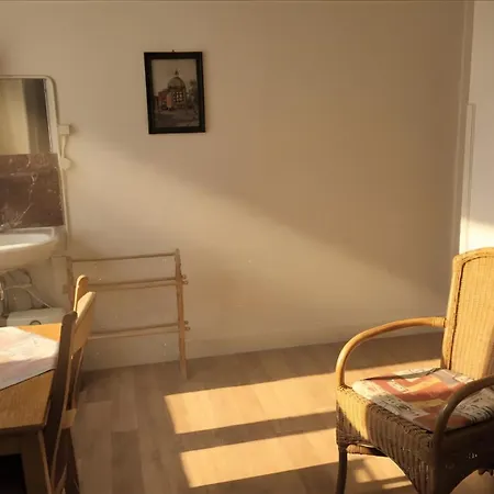 B&B Huize Beukenstein 로헴